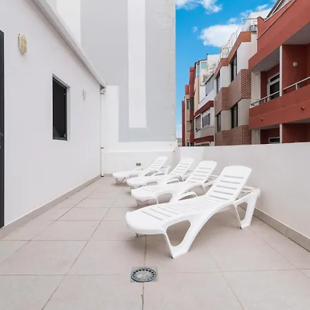 Rooftop 100 M From Canteras - Shared Terrace *